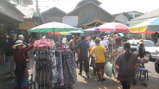 旧正月シーズンのター ティアン (干物市場)