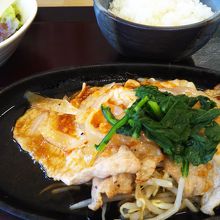 豚しょうが焼き