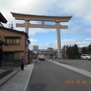 凛とした空気が漂うお宮。