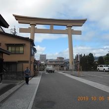 宮川朝市から見えていた大鳥居。