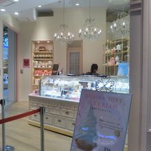 ベビー モンシェール カフェ ららぽーと横浜店