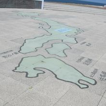 日本各地の端の絵図の様子