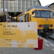 歴史を感じる赤煉瓦「アムステルダム中央駅」