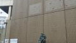 人が少なく小さく感じました