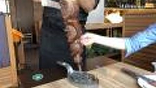 沢山の種類のお肉が食べられます