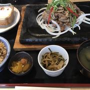 沖縄の牛豚鶏を食べられる