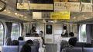 名古屋市営地下鉄鶴舞線直通の電車があります