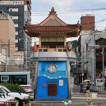 JR駅前にある