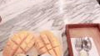 おしゃれなマンゴーカフェ