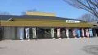 わんことのお散歩も楽しい、広くて、充実したサービスエリア