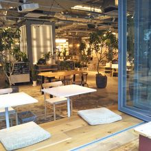 有楽町 micro FOOD&IDEA MARKET