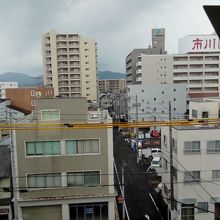 窓から見える静岡タウン