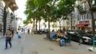 市内中心部の聖ミカエル教会の近く