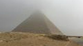 一番しっかりと残っているピラミッド