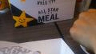 ボリュームのあるハンバーガー