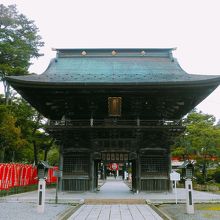 総欅造りの楼門