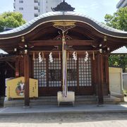 阪堺電車の宿院駅からすぐ