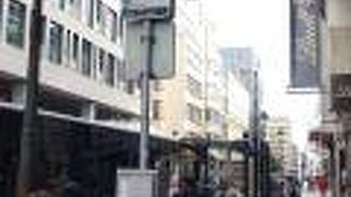 Troonからブリュッセル空港まで