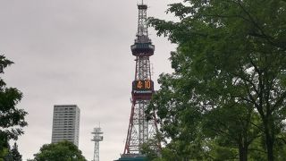 遠くからでも目立つシンボル