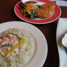 名物カニピラフ（むき身）