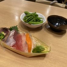 ちょい飲みセット（刺身と小鉢）