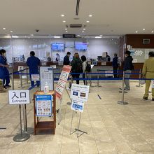 1階チケット売り場