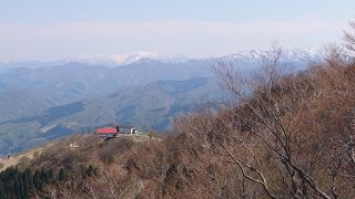 展望台まで車で行ける