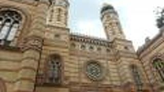 建物は素敵だけど入場料の高いシナゴーグ