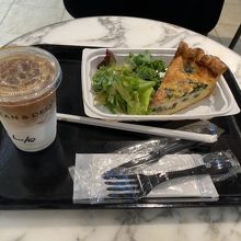 キッシュモーニングセット