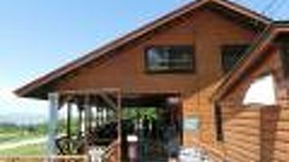 地元の人も利用多し