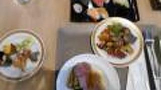 フライヤーズランチビュフェで