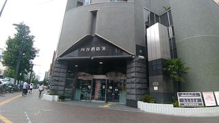 からくり時計があって、毎正時には絶対見逃せない