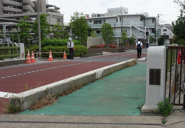 オリーブ橋