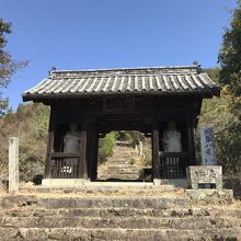 因島の小さなお寺