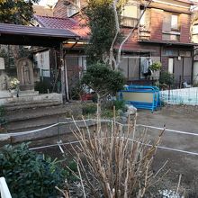 お経塚(東福寺の飛び地、大正期までは塚だった公園)