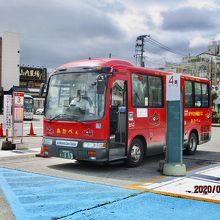 会津若松駅バス停から飯盛山に向かいます