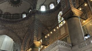 1616年竣工のモスク