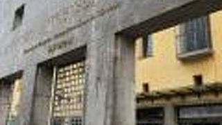 コルドバ駅の北隣