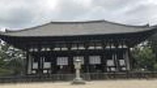 ほとんどが国宝です。