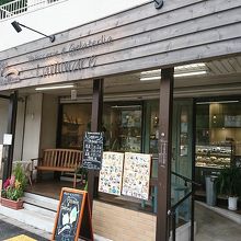 お店の外観