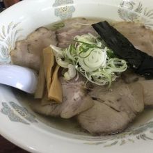 塩チャーシュー麺