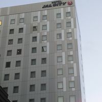 南東からの外観です