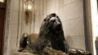 トラファルガー広場のライオン像がモデル