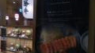 京都・先斗町の有名な牛カツ専門店