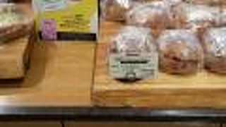 東京駅地下のベーカリー