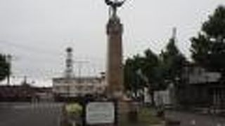 相馬株式会社のすぐ前