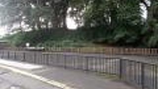 山形駅東口から大通りを進むとあります。