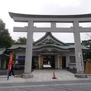 山形駅東口から東のエリアにあります。