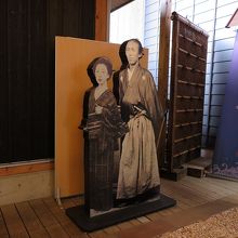 「とさてらす」との連絡通路部分に坂本夫妻常駐