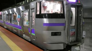 通勤型ロングシート！